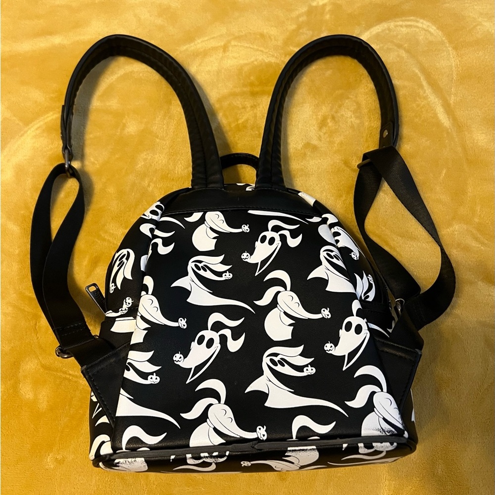 Disney Loungefly Black & White Oogie Boogie Ghost Mini Backpack - Picture 2 of 4
